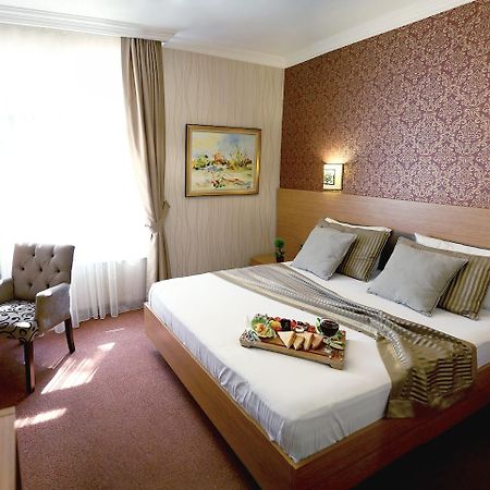The Rise Aron Business Hotel Merter Istanbul Eksteriør bilde