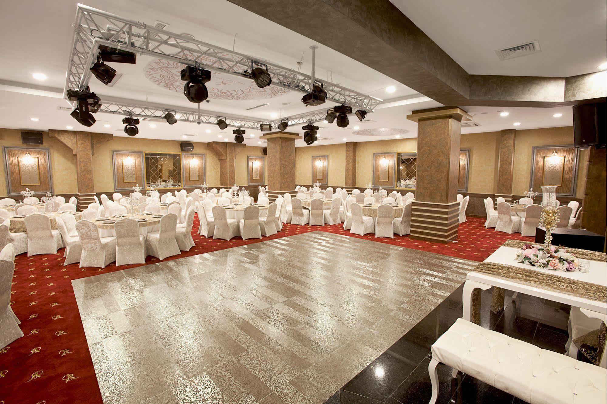 The Rise Aron Business Hotel Merter Istanbul Eksteriør bilde